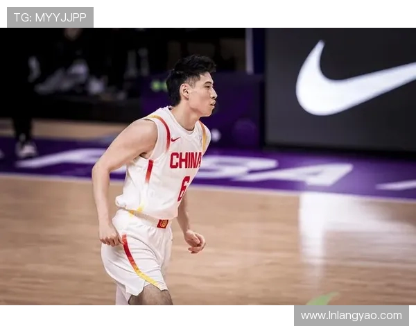 速度与力量的完美结合 CBA女足队员竞技风采全解析